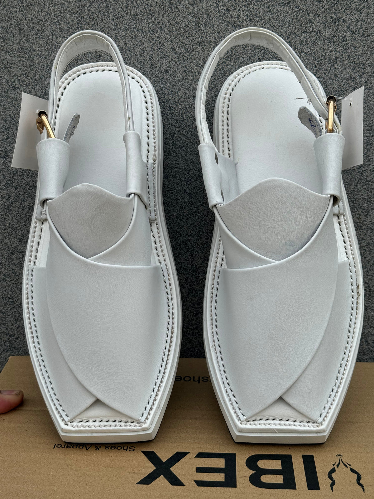 Zalmi Kaptan White