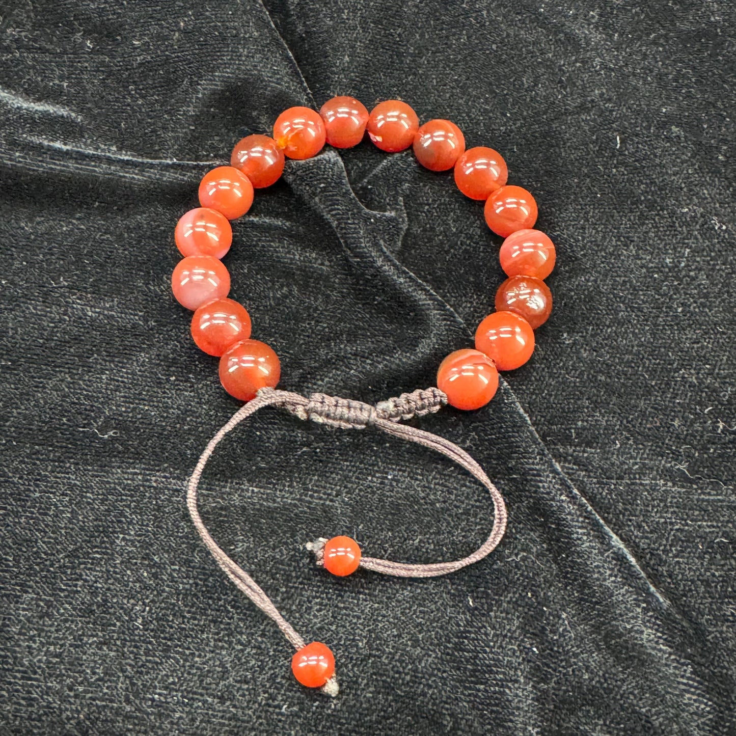 Red/Yamni Aeeq Stone Bracelet- Unisex β Free Size Fit for All (16 beads,10mm size)