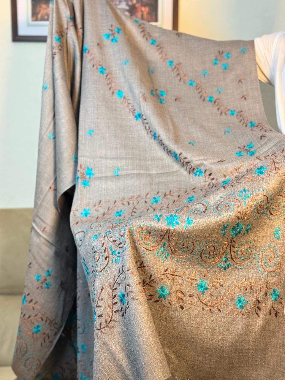 Ladies Handmade Swati Shawl