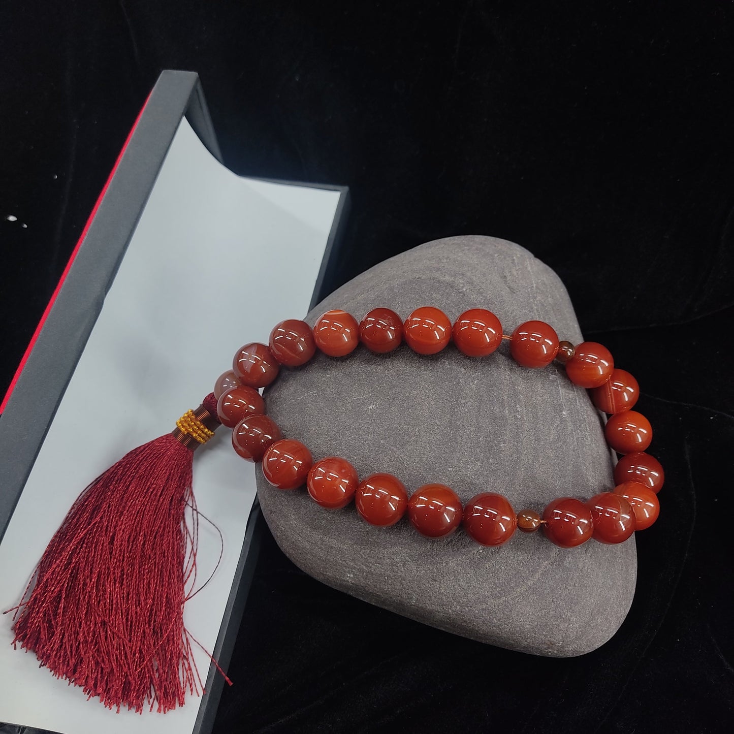 Red Aqeeq Stone Tasbih 14mm/21 Beads