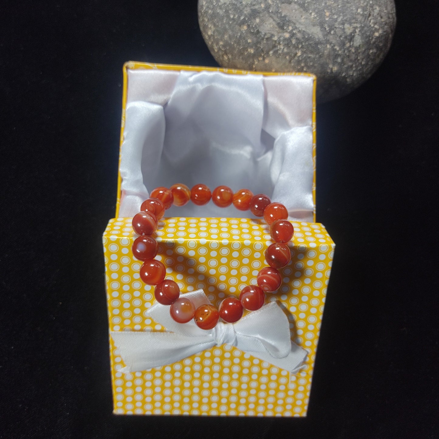 Red (Yamani)  Aqeeq Stone   Bracelet  – Free Size Fit for All( 16 Beads ,10mm size) Elastic