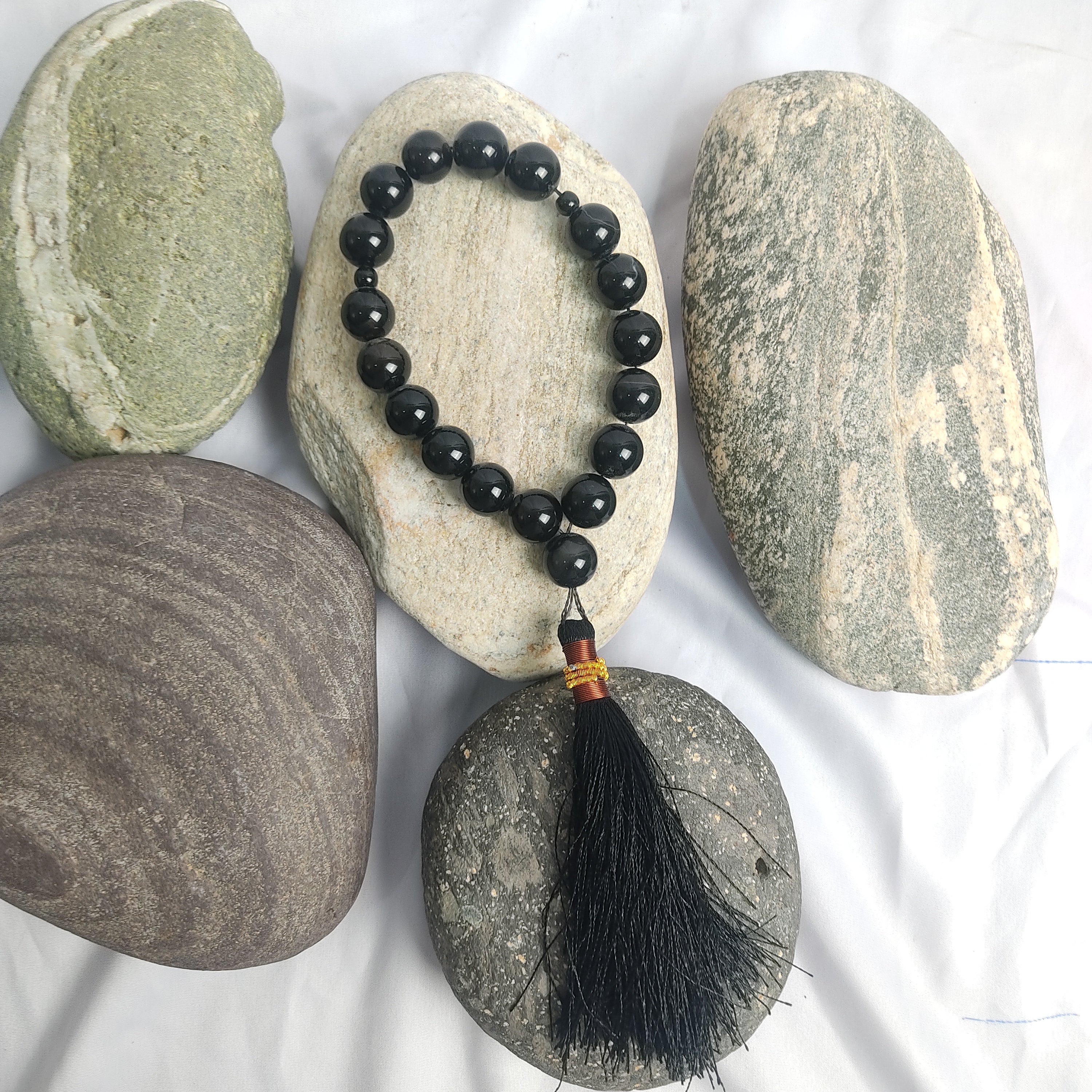 Black Aqeeq Tasbih 14 mm/ 17 Beads