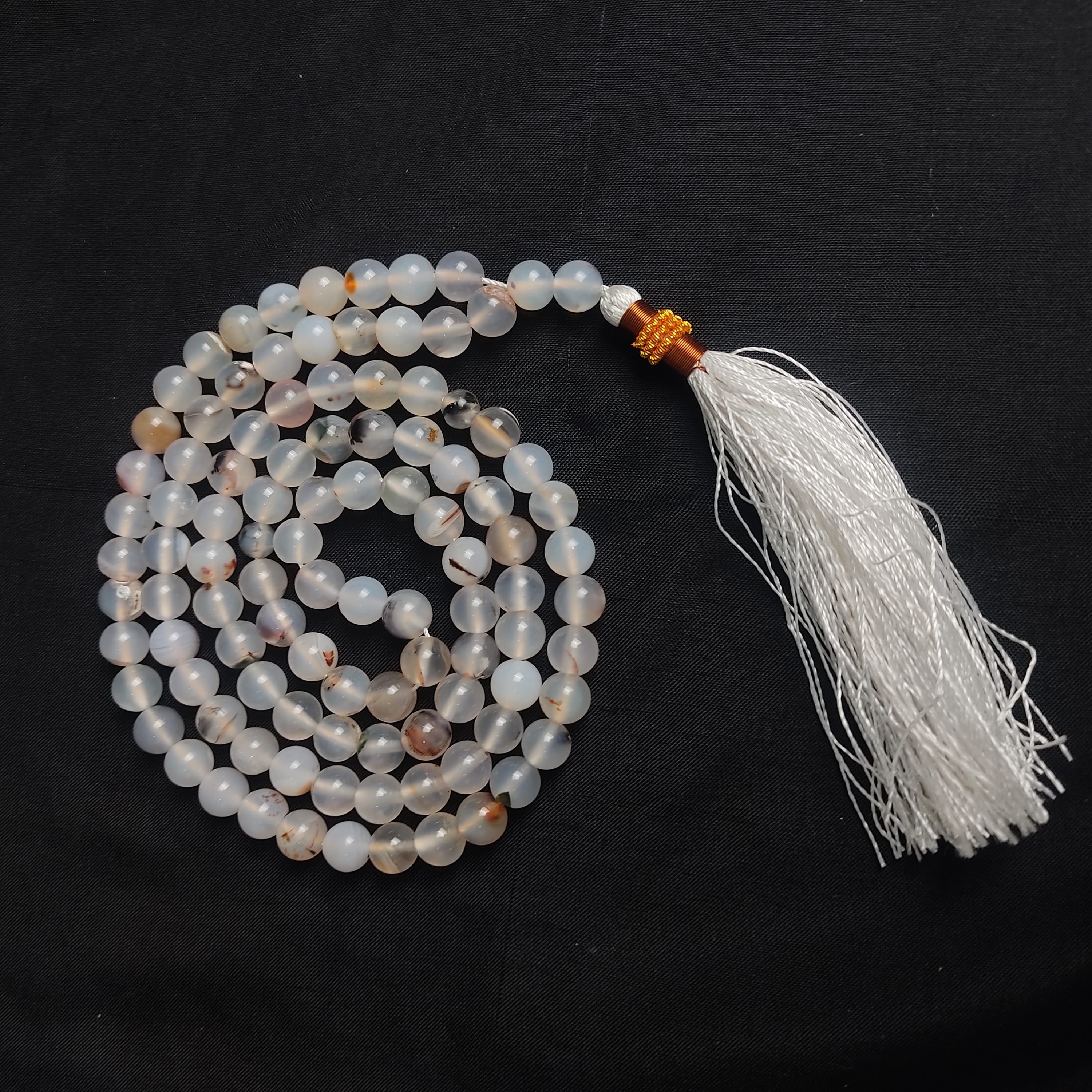 White Aqeeq Stone Tasbeeh 8mm 100 beads