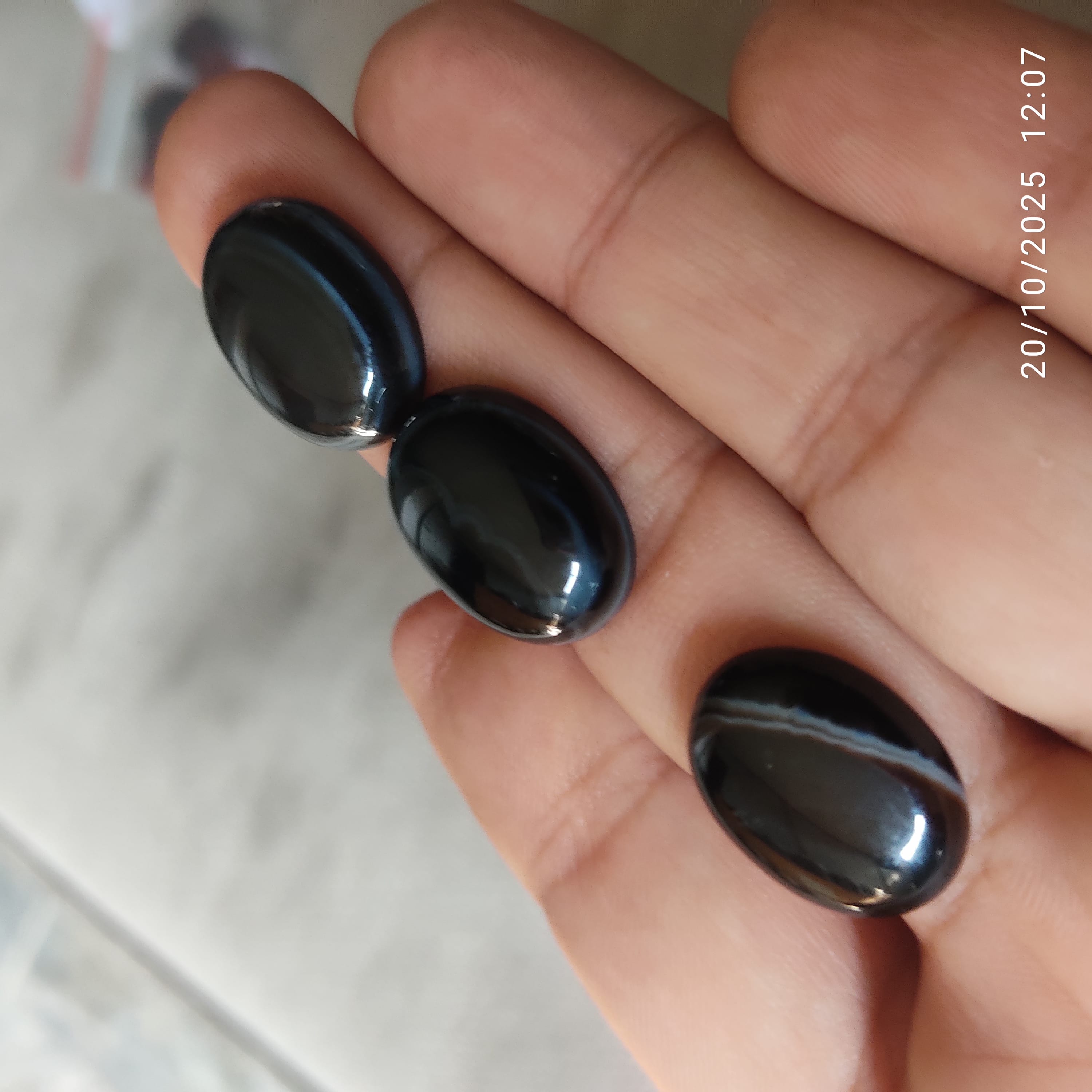 Black  Aqeeq Stone (Irani  with Inclusions) Medium Size SA-106 (RS. 1800/Each)