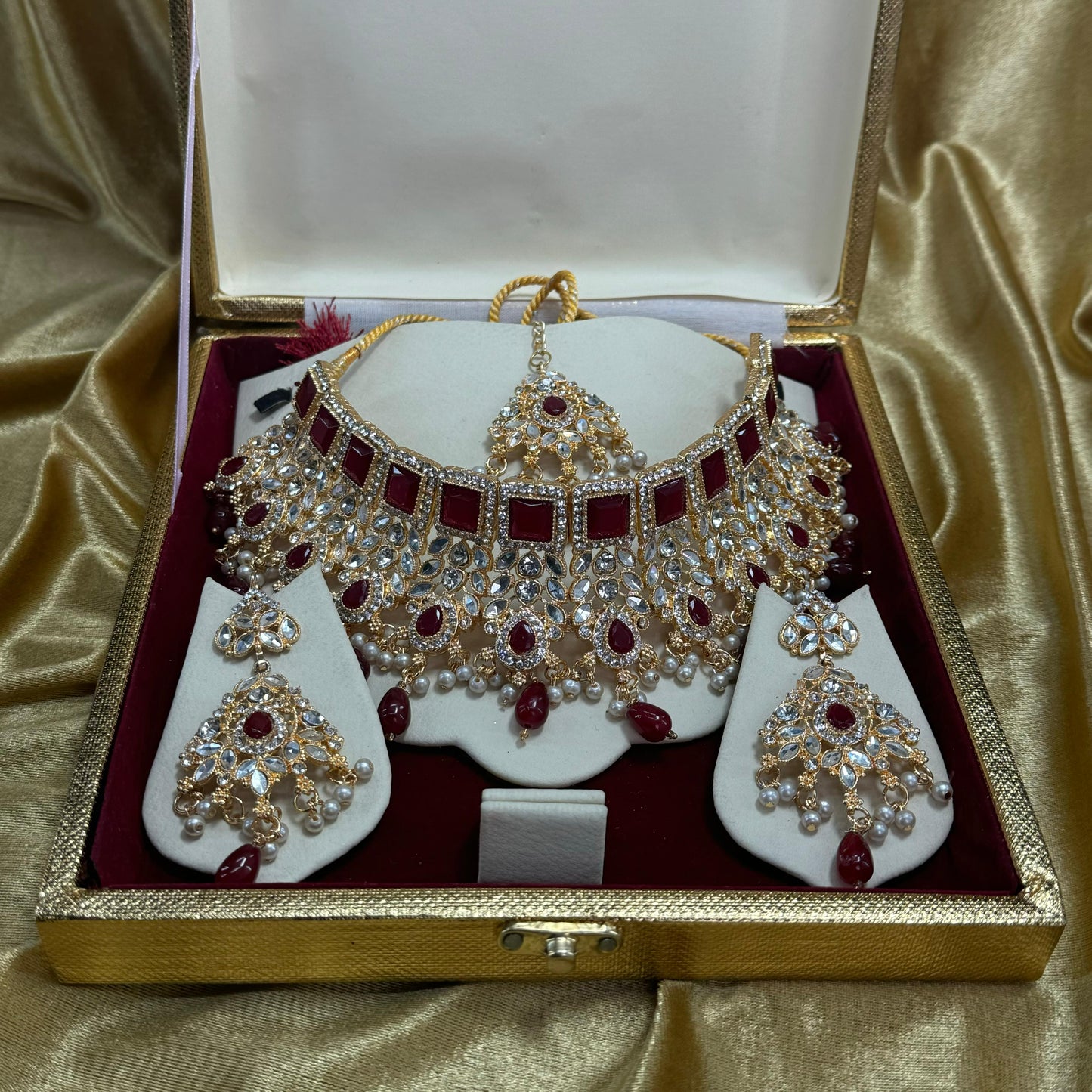 Ahana the Necklace  By Stonage,