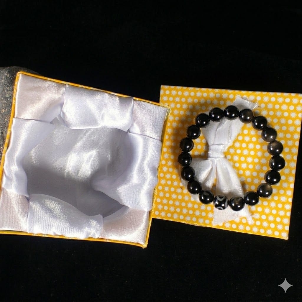 Aqeeq Stone Bracelet – Free Size Fit for All  Black Color (16 beads 10mm Size ) Elastic