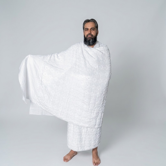 Zero Twist Pure Cotton Ihram  (2 Pieces) – Super Soft & Absorbent Double-Sided Towels,