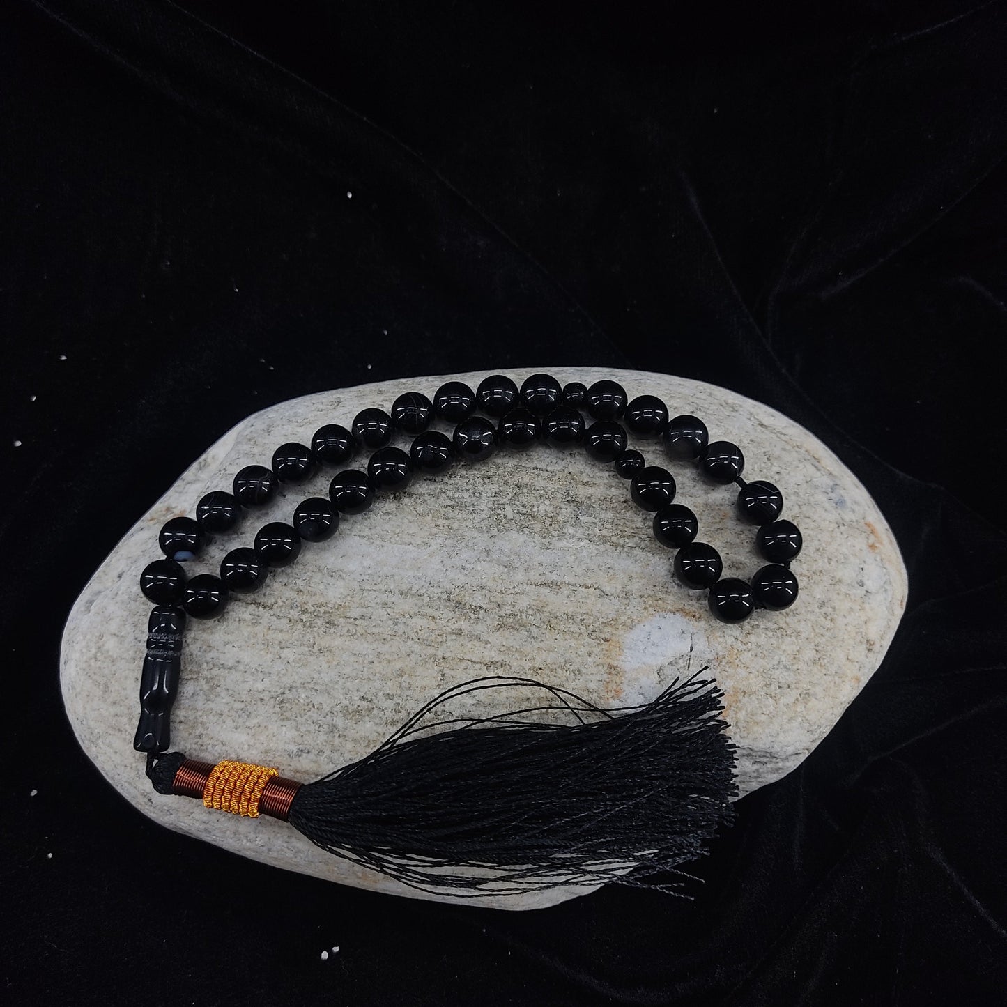 Black Aqeeq Stone Tasbih 8 mm Size / 33 Beads